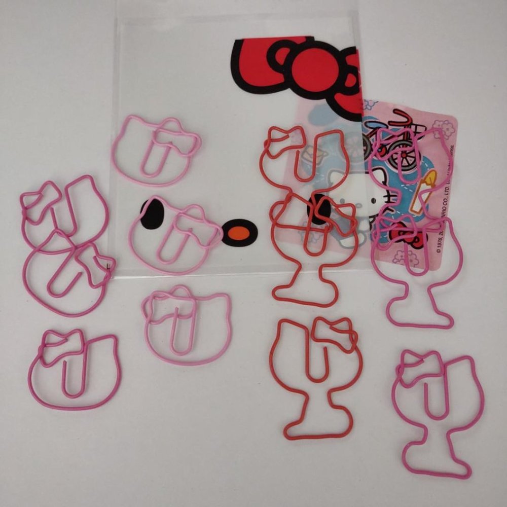 SOLD! NEW! Set 12 Kitty Paper Clips